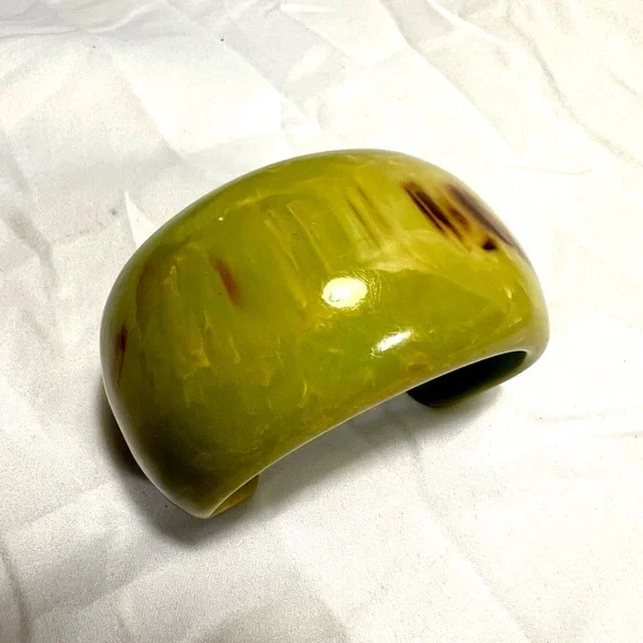 Vintage Yellowgreen Marbled Bakelite Cuff Bracelet “Yves Ste.Laurent like”
